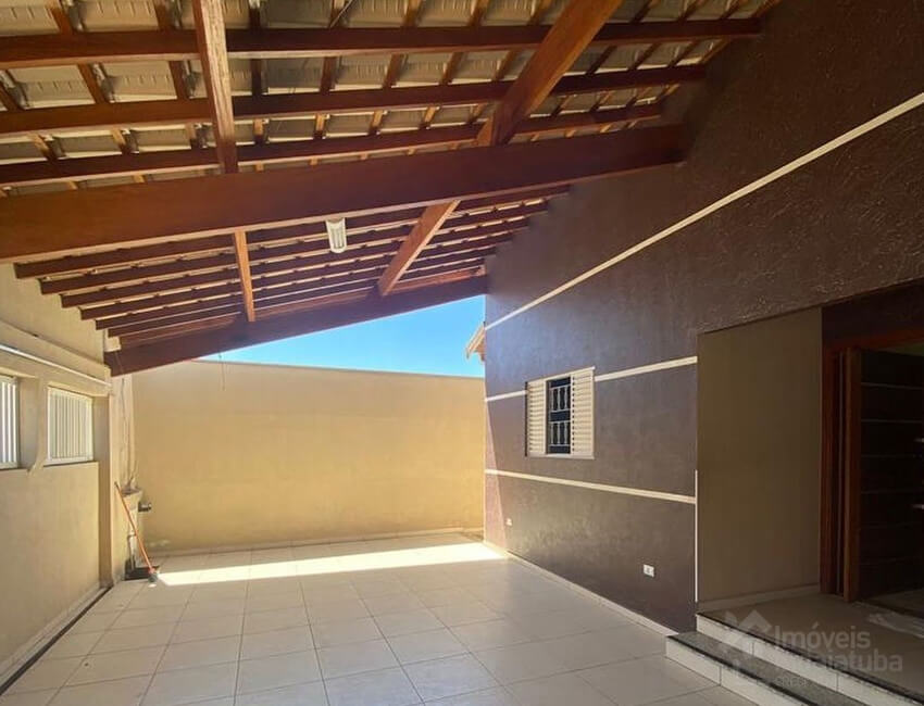 Casa 2 dormitórios, sala e cozinha